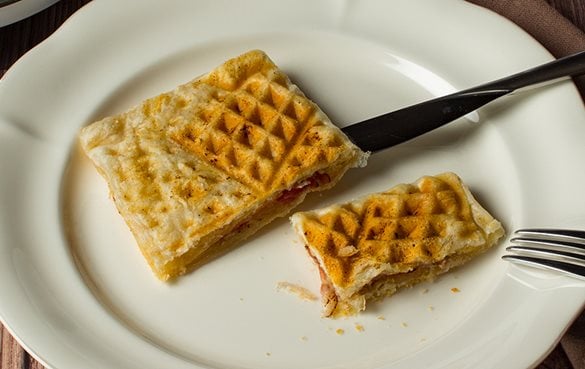 Herzhaftes Waffelrezept mit Iglo Blätterteig