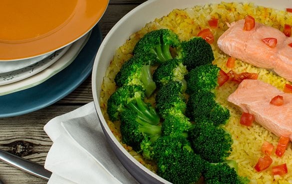Iglo Rezept für One Pot Lachs mit Safranreis