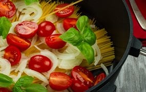One Pot Pasta mit Spinat