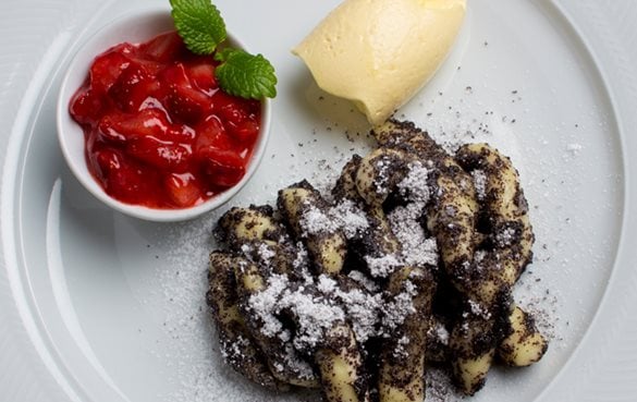 Iglo Mohnnudeln mit Erdbeer-Ragout